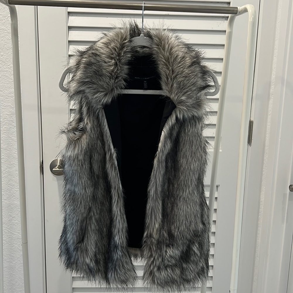White House Black Market Faux Fur Vest